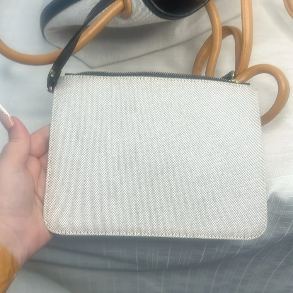 VASIC New York Canvas Bucket Bag